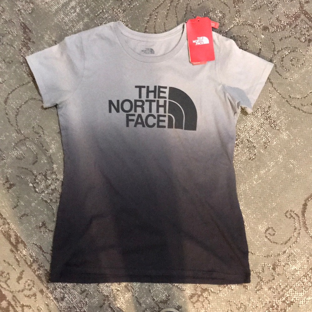 NWT North Face Gray T-Shirt